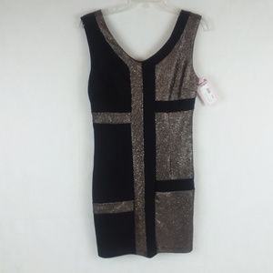 Glamour Farms Pullover Dress Skirt Medium Gold